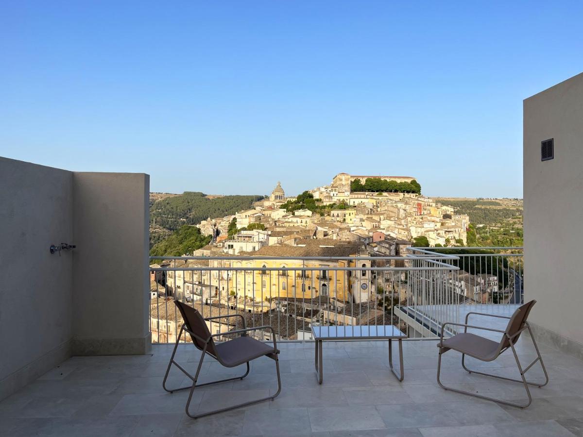 La Casa Di Irene - Suites Con Vista Ragusa Buitenkant foto