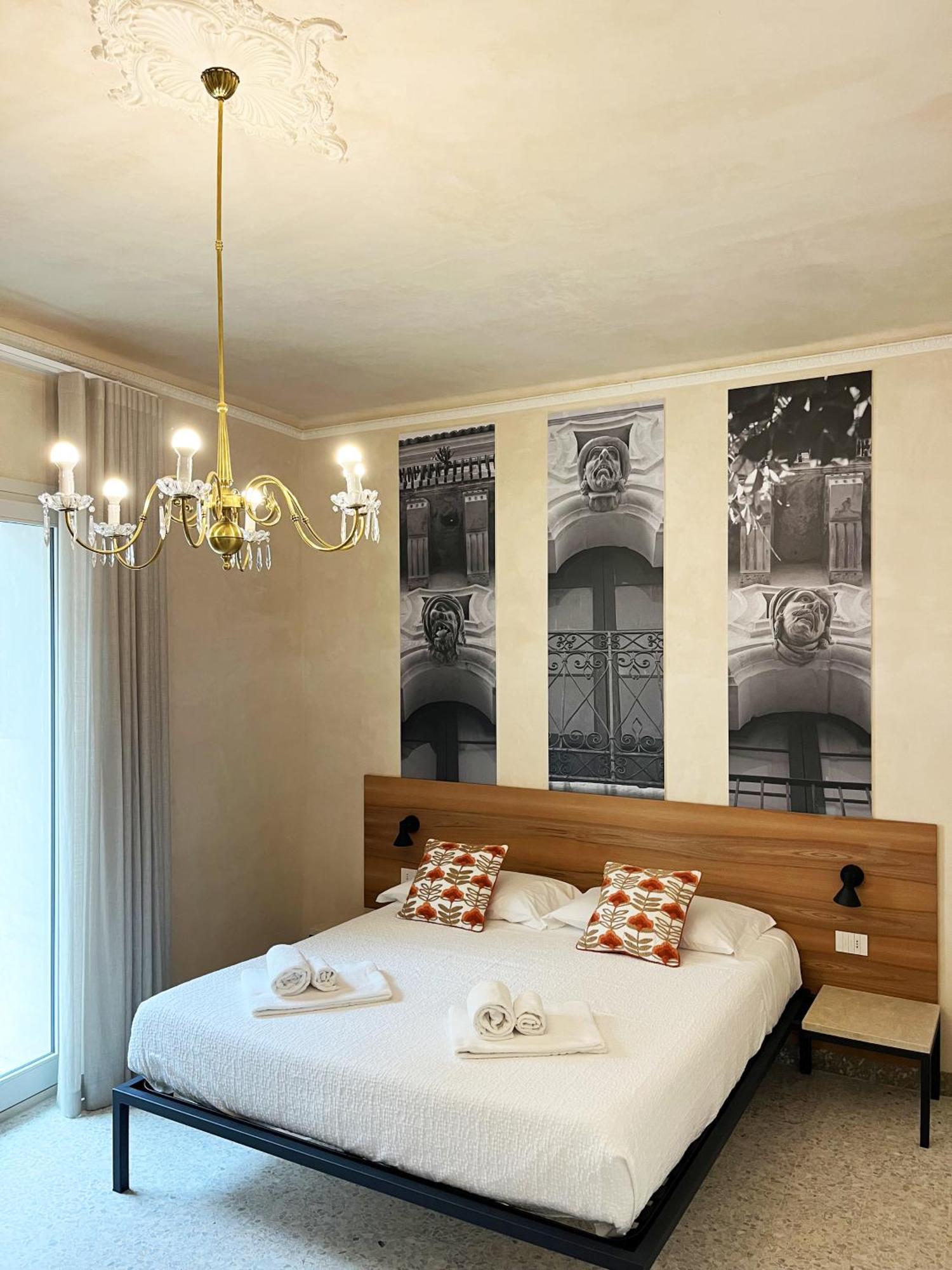 La Casa Di Irene - Suites Con Vista Ragusa Buitenkant foto