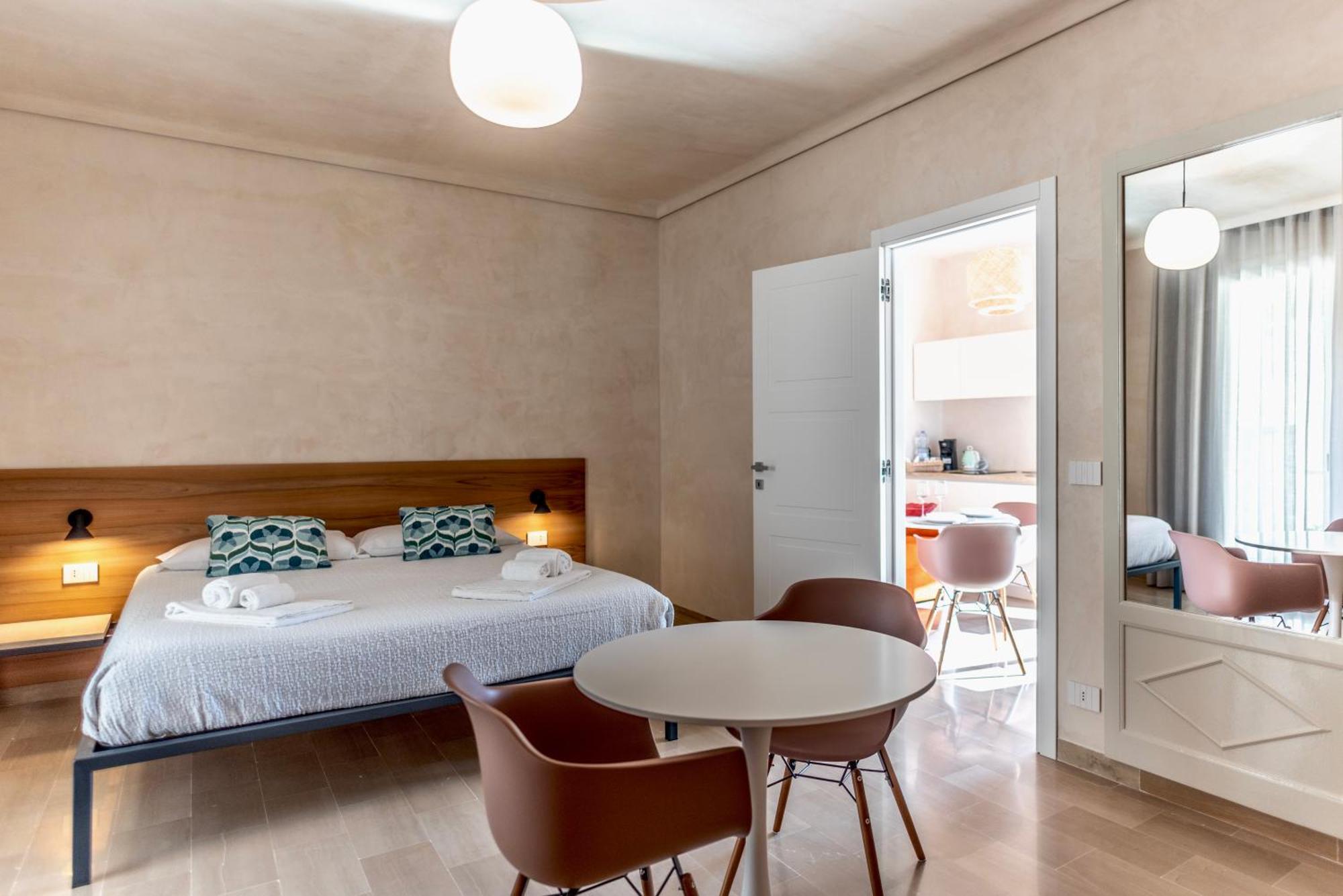 La Casa Di Irene - Suites Con Vista Ragusa Buitenkant foto